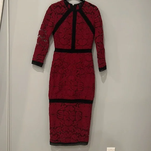 Alexis Randie red lace dress size XS - Picture 2 of 8